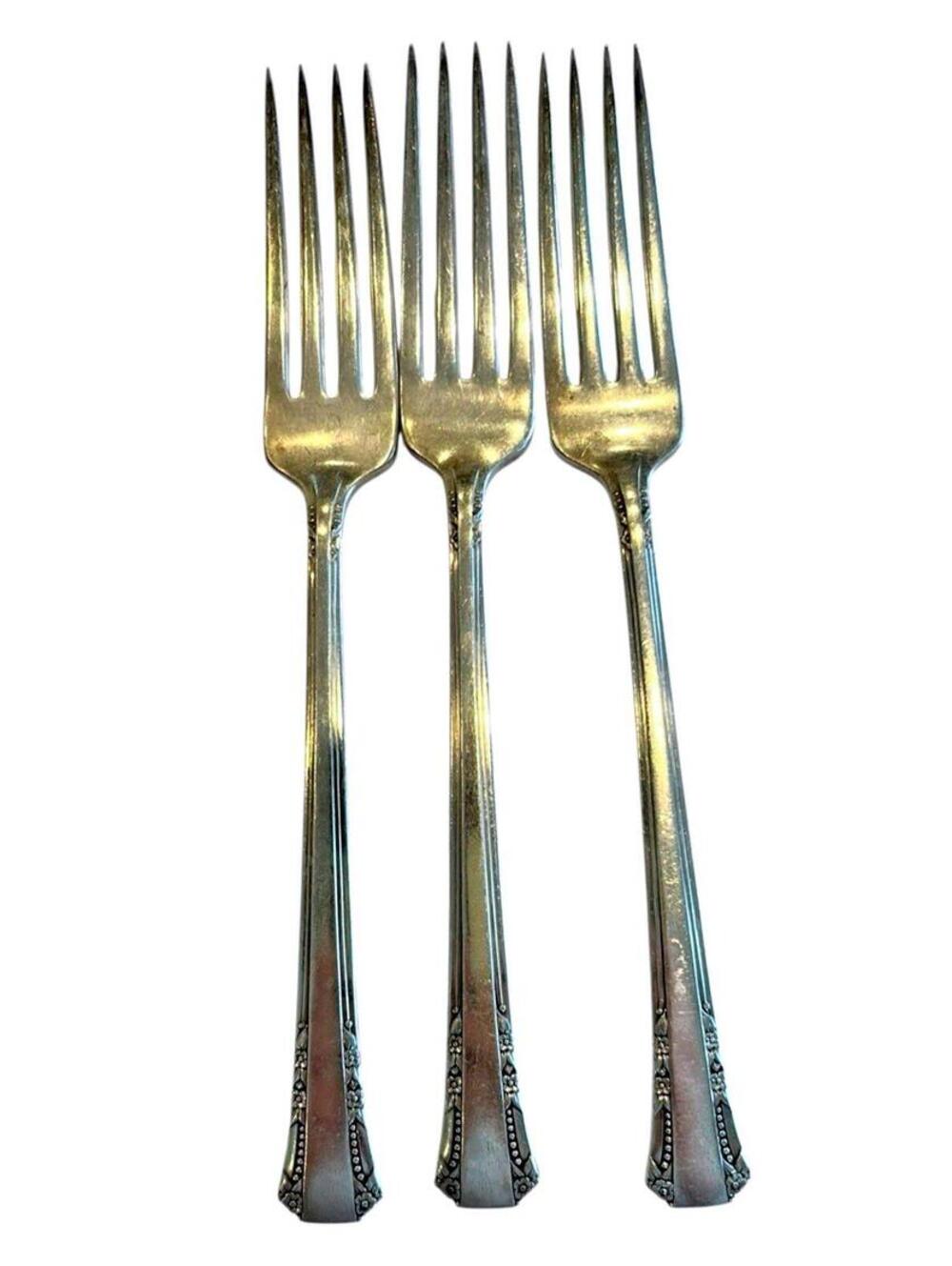 1881 Rogers Del Mar Vintage Silverplate Oneida Silver Forks 3 Pcs 2410